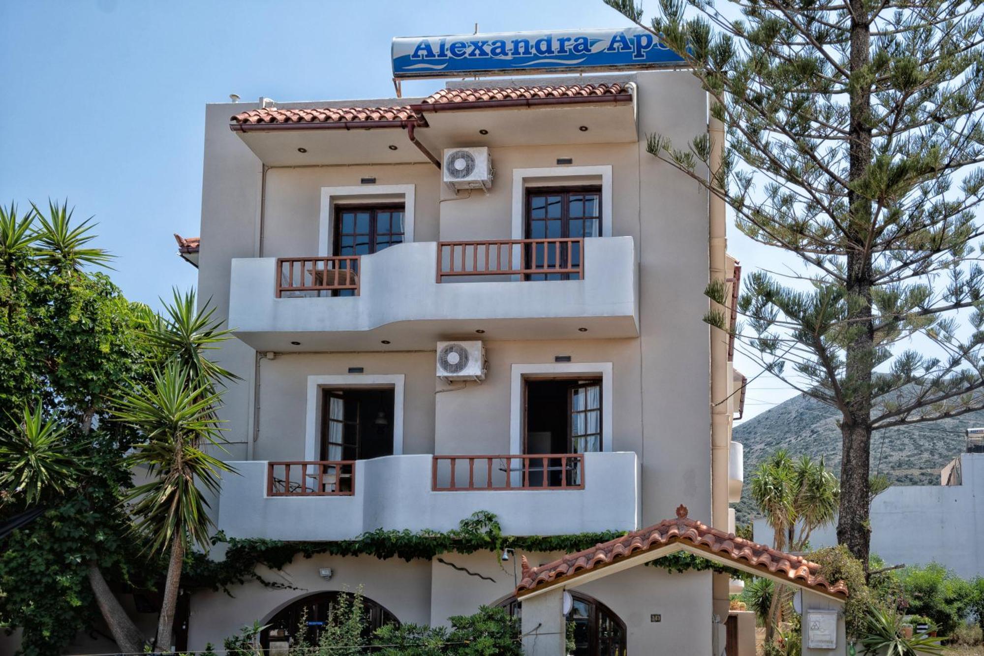 Alexandra Apartments Stalida Bagian luar foto